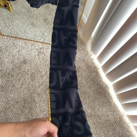 Versace Robe - Picture 3 of 9